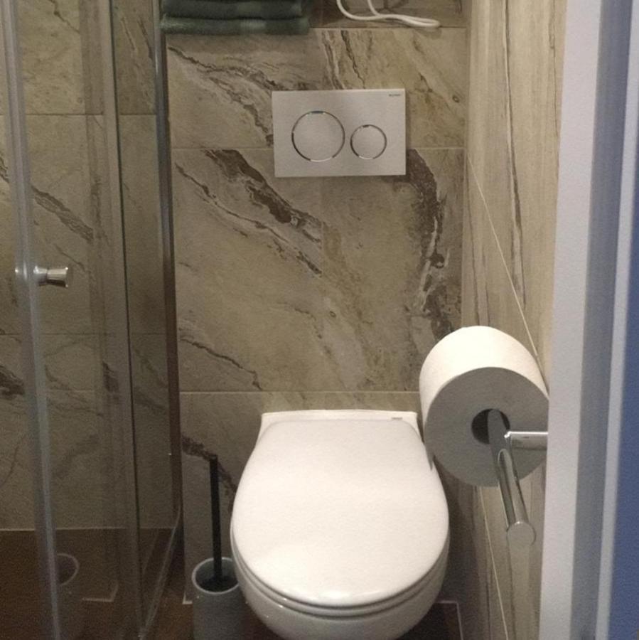 Apartman Cucoriedka デマノブスカ・ドリーナ エクステリア 写真